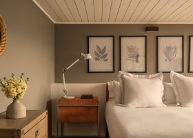 rosewoodhotelgroup.com