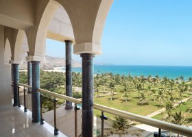 oman-hotel-al-bustan-palace-057.jpg