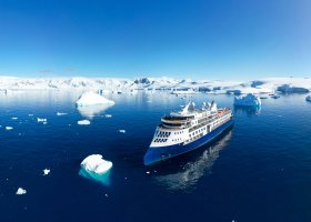 polarni-expedice-hotel-ocean-explorer-066.jpg