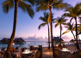 polynesie-hotel-conrad-bora-bora-nui-resort-and-spa-138.jpg