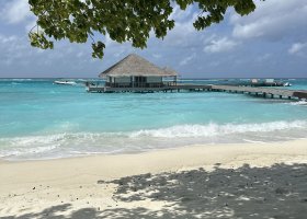 recenze-hotelu-na-maledivach-cora-cora-maldives-a-dusit-thani-016.jpg