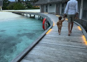 recenze-hotelu-na-maledivach-cora-cora-maldives-a-dusit-thani-017.jpg