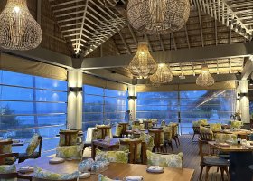 recenze-hotelu-na-maledivach-cora-cora-maldives-a-dusit-thani-025.jpg