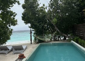 recenze-hotelu-na-maledivach-cora-cora-maldives-a-dusit-thani-052.jpg