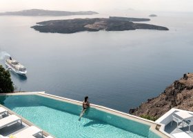 recko-hotel-grace-hotel-santorini-018.jpg