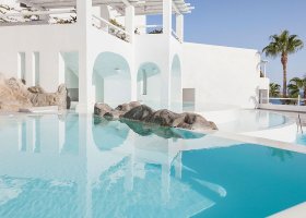 recko-hotel-grecotel-mykonos-blu-015.jpg
