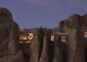 saudska-arabie-hotel-desert-rock-003.jpg