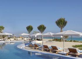 saudska-arabie-hotel-the-st-regis-red-sea-resort-009.jpg