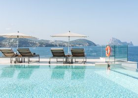 spanelsko-hotel-7-pines-resort-ibiza-007.jpg