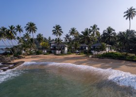 sri-lanka-hotel-ahu-bay-022.jpg