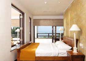 sri-lanka-hotel-jetwing-beach-004.jpg