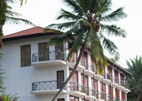 sri-lanka-hotel-mahaweli-reach-hotel-040.jpg