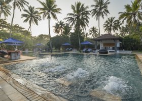 sri-lanka-hotel-serene-pavilions-117.jpg