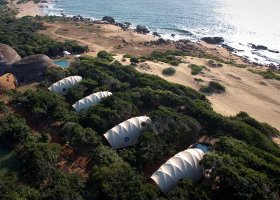 sri-lanka-hotel-wild-coast-tented-lodge-048.jpg