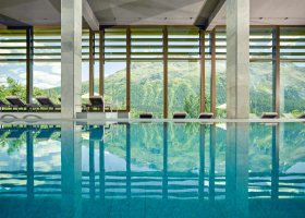 svycarsko-hotel-kulm-hotel-st-moritz-056.jpg
