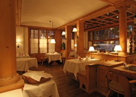 svycarsko-hotel-meierhof-davos-003.jpg