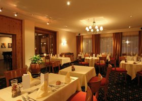 svycarsko-hotel-meierhof-davos-007.jpg