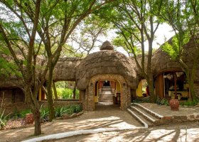 tanzanie-hotel-serengeti-serena-021.jpg