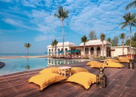 thajsko-hotel-devasom-khao-lak-beach-resort-villas-002.jpg