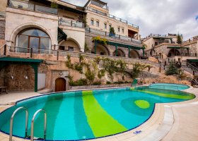 turecko-hotel-cappadocia-cave-resort-spa-009.jpg