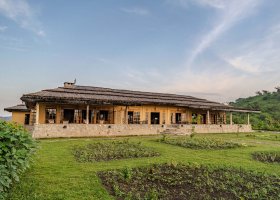 uganda-hotel-kibale-lodge-001.jpg