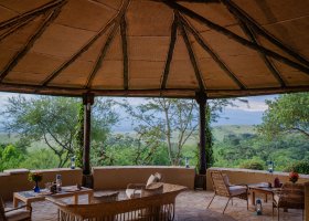 uganda-hotel-kyambura-gorge-lodge-009.jpg