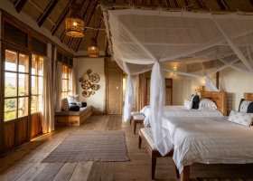 uganda-hotel-kyambura-gorge-lodge-035.jpg
