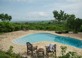 uganda-hotel-kyambura-gorge-lodge-061.jpg
