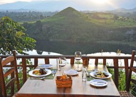 uganda-hotel-kyaninga-lodge-018.jpg