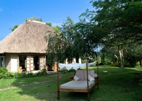 uganda-hotel-ndali-lodge-043.jpg