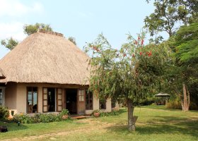 uganda-hotel-ndali-lodge-045.jpg