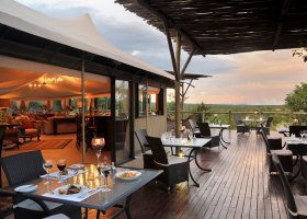 zimbabwe-hotel-elephant-camp-017.jpg