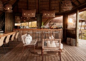 zimbabwe-hotel-victoria-falls-river-lodge-001.jpg
