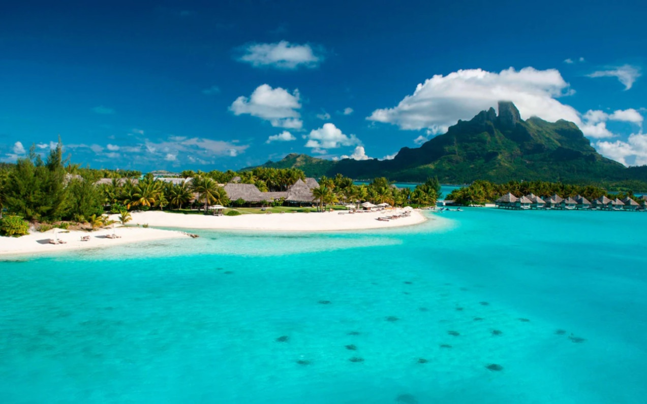 The St. Regis Bora Bora Resort *****