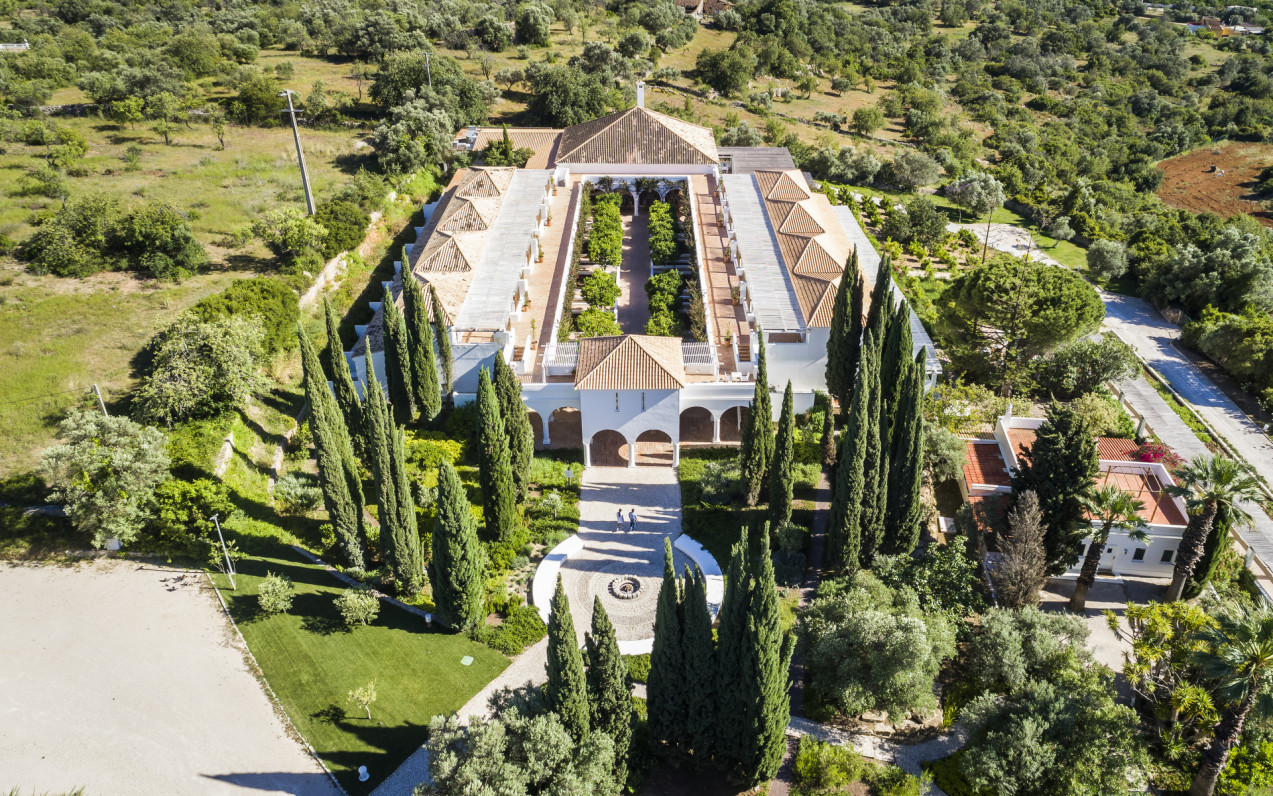 Octant Vila Monte