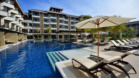 Henann Resort Alona Beach *****