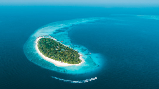 NH Collection Maldives Reethi Resort *****