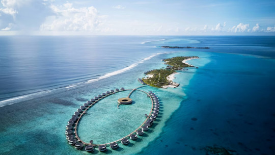 The Ritz Carlton Maldives Fari Island *****