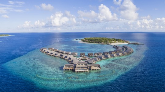 St. Regis Vommuli *****