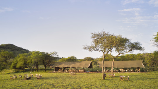 Laba Migration Camp *****