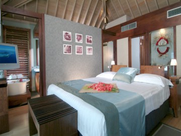 Sapphire Overwater Villa