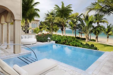 Palm Beach Executive Suite with Pool (130 m2 – bazén o 20 m2)
