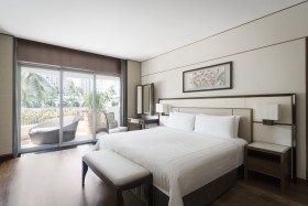 Premier Balcony Suite (Garden wing)