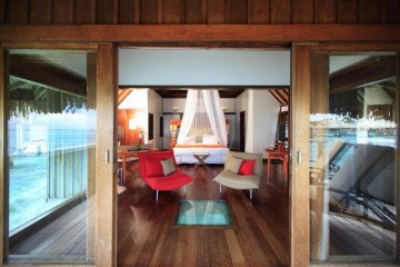 Luxury Horizon Overwater Bungalow