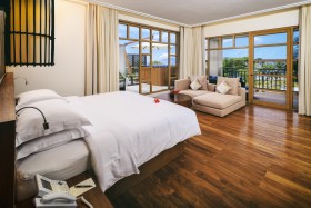 Penthouse with Panoramic View