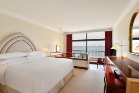 Deluxe Guest Room King Sea View