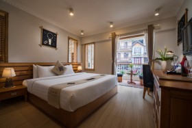 Deluxe Room with Garden view