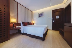 Premier Room