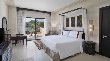 Grand Superior Terrace Room