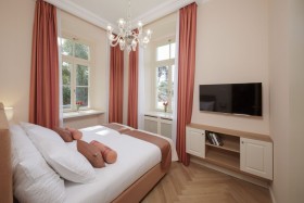 V Level Castle Apartment Sea View